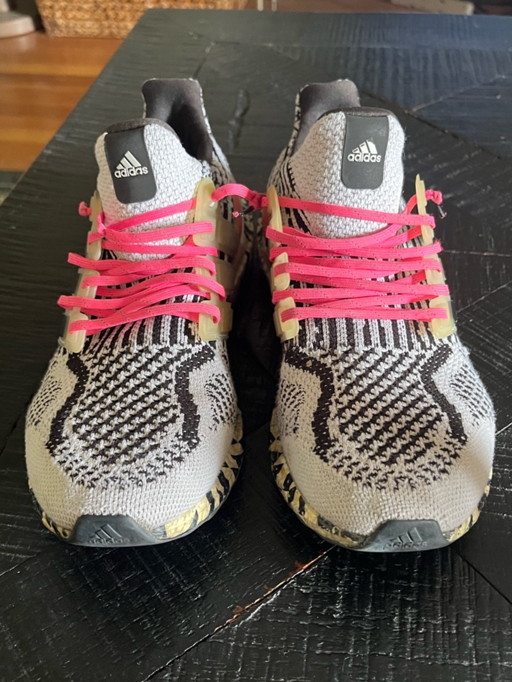 Size 8 - adidas UltraBoost 5.0 DNA Multi Pattern - White Black EUC